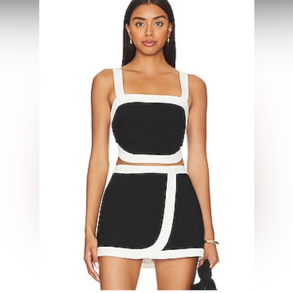 PORSHA SET
Amanda Uprichard.  SOLD AS A SET … never worn